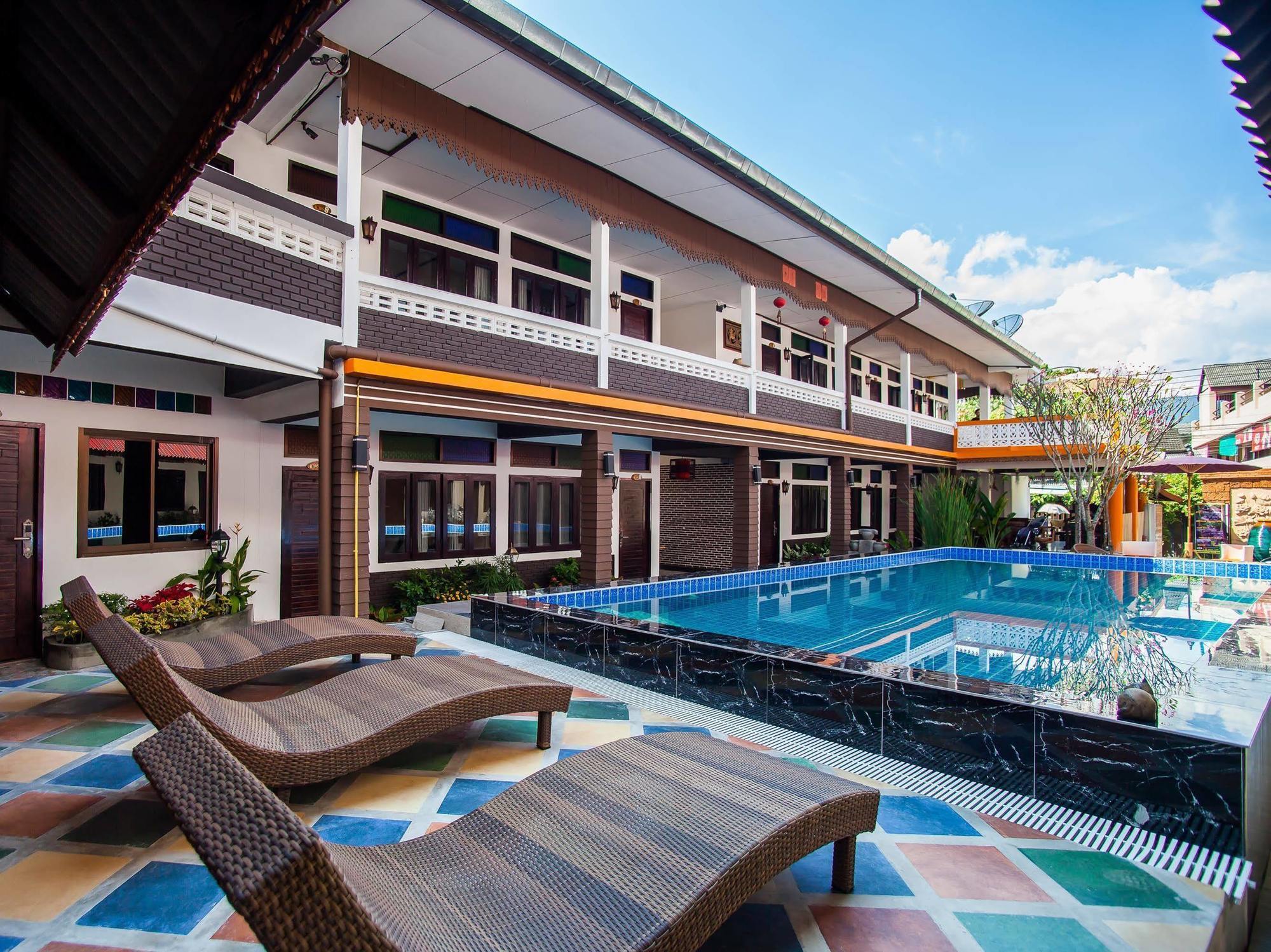 Somwang Boutique
